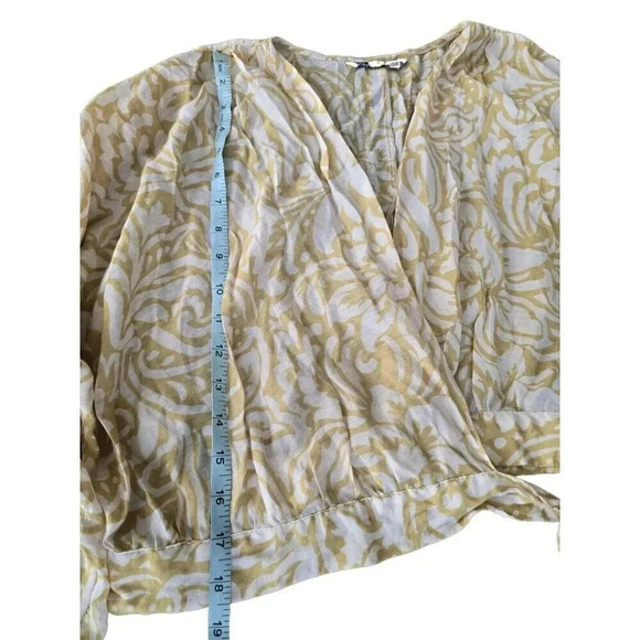 Zara Crop Top Blouse Long Sleeves Tie Floral V Neck Size L Women's Green Ivory - Picture 4 of 11